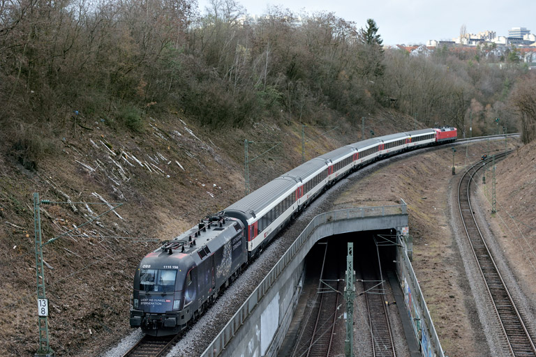 &Ouml;BB 1116 158 und 120 151 mit LPF 77751 bei km 13,8 (M&auml;rz 2019)