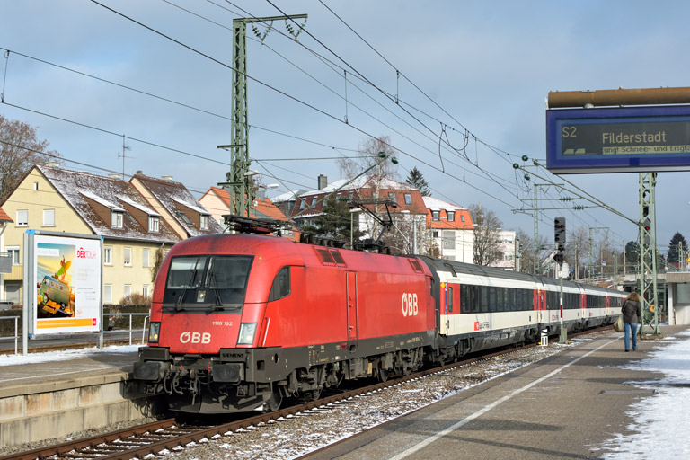 &Ouml;BB 1116 162 mit IC 187 bei km 15,6 (Januar 2019)