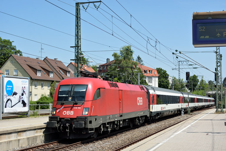 &Ouml;BB 1116 165 mit IC 187 bei km 15,6 (Juli 2019)