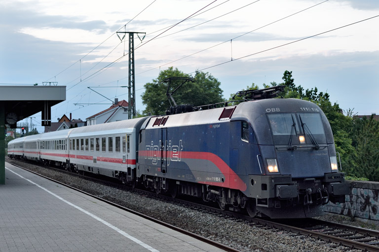 &Ouml;BB 1116 195 mit IC 2235 bei km 16,8 (Juli 2019)