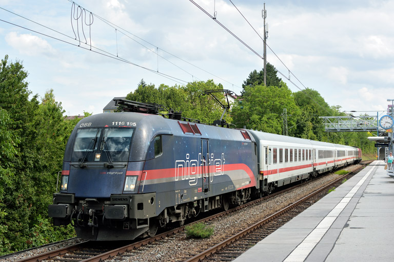 &Ouml;BB 1116 195 mit IC 2338 bei km 14,2 (August 2019)