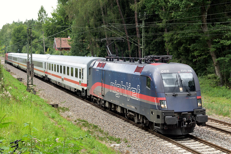 &Ouml;BB 1116 195 mit IC 2388 bei km 18,2 (August 2019)