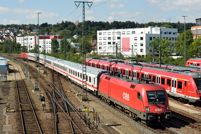 &Ouml;BB 1116 252 mit IC 2232 bei km 16,0 (August 2019)