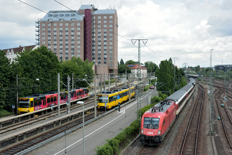 &Ouml;BB 1116 267 mit IC 187 bei km 15,8 (Juni 2019)
