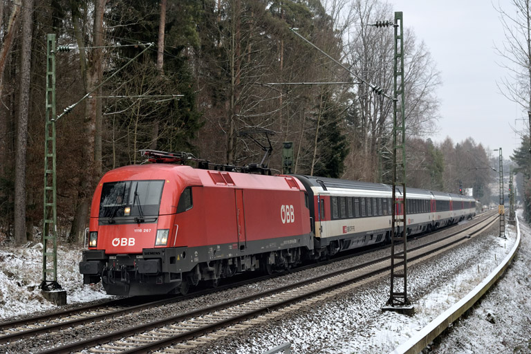 &Ouml;BB 1116 267 mit IC 189 bei km 18,6 (Januar 2019)
