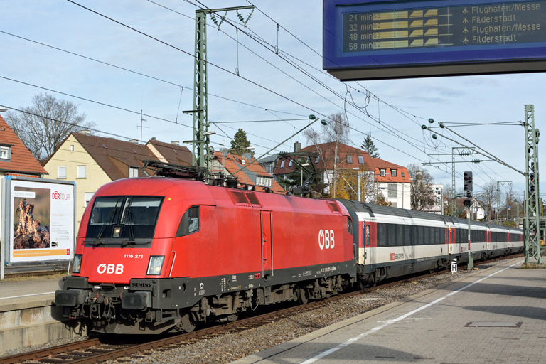 &Ouml;BB 1116 271 mit IC 187 bei km 15,6 (November 2019)