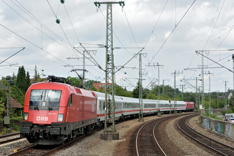 &Ouml;BB 1116 281 mit IC 2337 bei km 16,6 (Juli 2019)