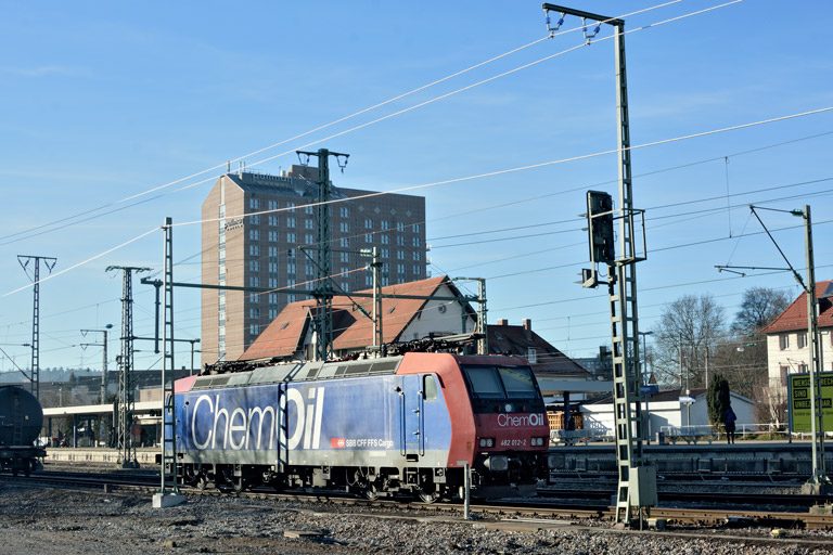 482 012 bei km 15,6 (Dezember 2019)