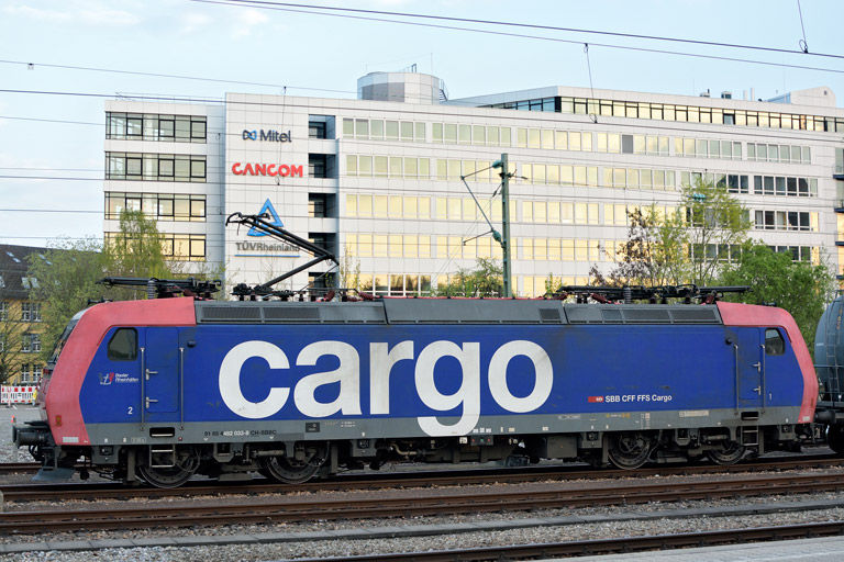 482 033 bei km 15,6 (April 2019)