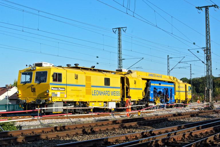 Gleisstopfmaschine bei km 17,0 (September 2019)