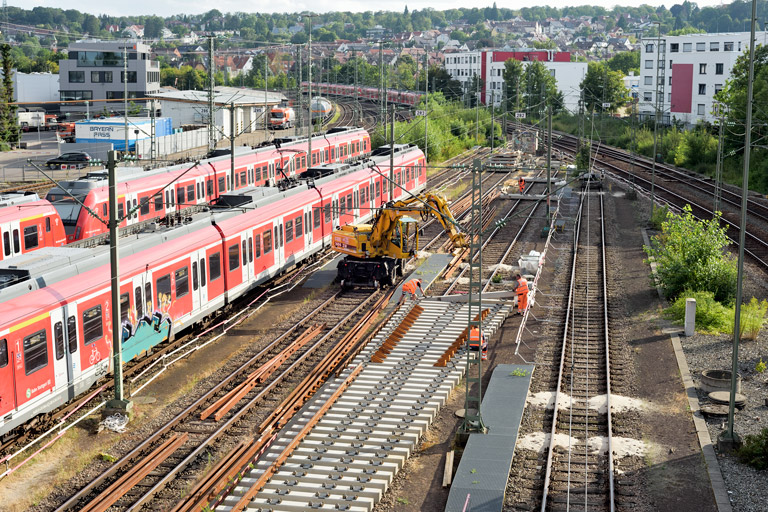 Zweiwegebagger bei km 16,0 (August 2019)