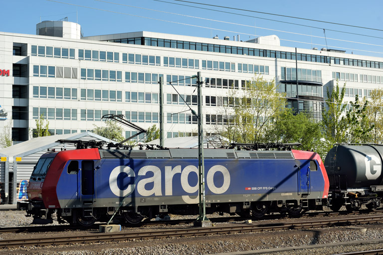 482 001 bei km 15,6 (April 2020)