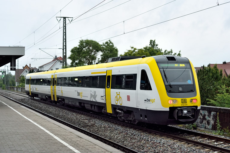 612 519 als Lr 70680 bei km 16,8 (Juni 2020)