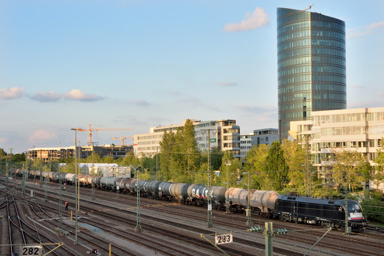 ES 64 U2-007 bei km 15,8 (Mai 2020)