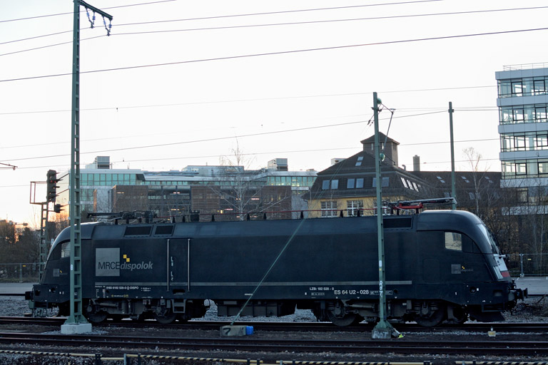 ES 64 U2-028 bei km 15,6 (Januar 2020)