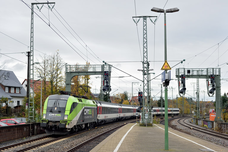 &Ouml;BB 1016 014 mit IC 187 bei km 16,6 (November 2020)