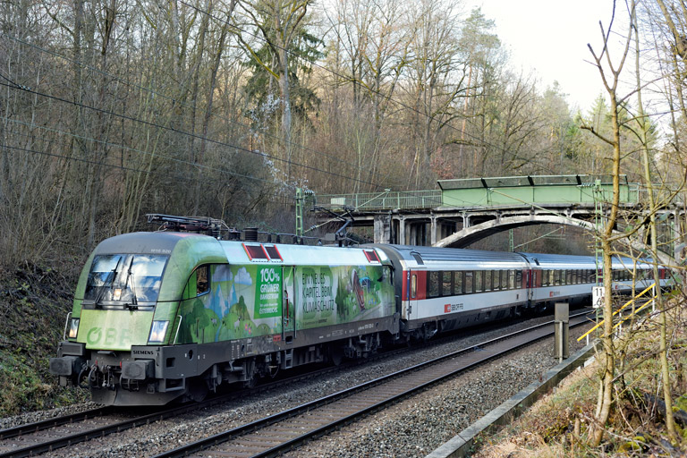 &Ouml;BB 1016 020 mit IC 187 bei km 11,6 (Januar 2020)