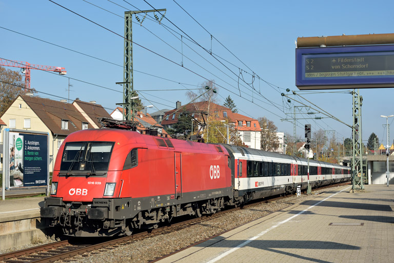 &Ouml;BB 1016 039 mit IC 187 bei km 15,6 (November 2020)