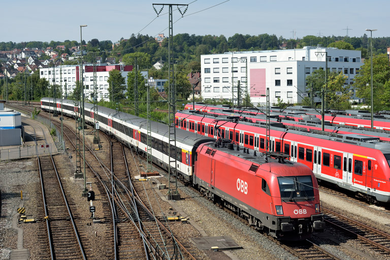 &Ouml;BB 1116 084 mit IC 282 bei km 16,0 (August 2020)