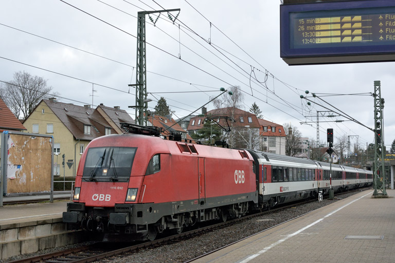 &Ouml;BB 1116 092 mit IC 187 bei km 15,6 (Februar 2020)
