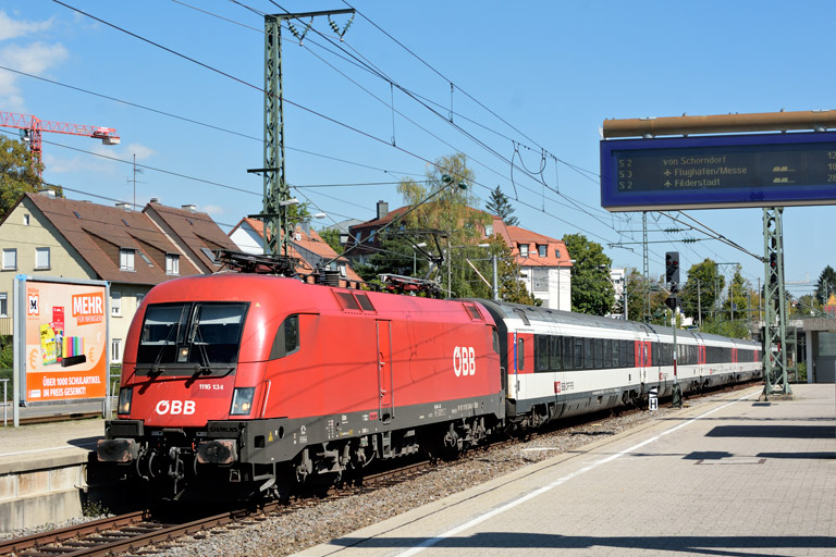 &Ouml;BB 1116 134 mit IC 187 bei km 15,6 (September 2020)