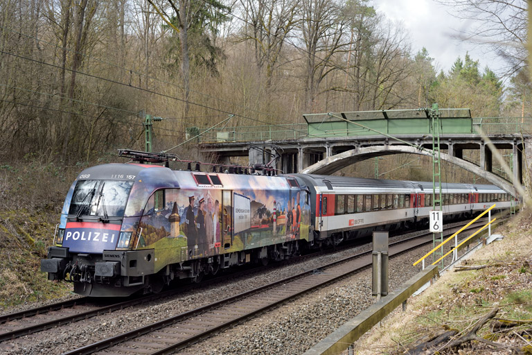 &Ouml;BB 1116 157 mit IC 187 bei km 11,6 (M&auml;rz 2020)