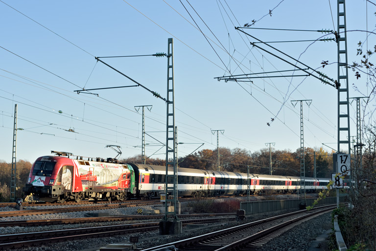 &Ouml;BB 1116 159 mit IC 188 bei km 17,0 (November 2020)