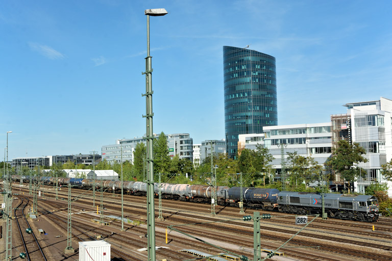 DE 669 bei km 15,8 (Juli 2020)