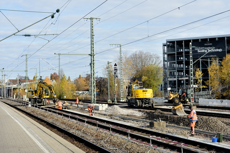 Zweiwegebagger bei km 15,6 (November 2020)