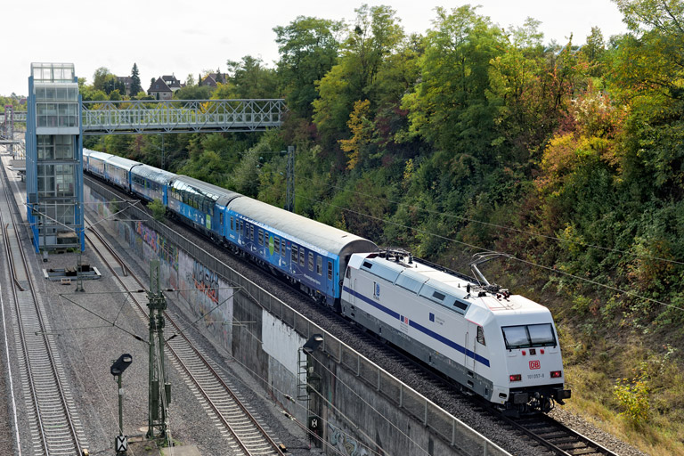 101 057 mit EC 13410 bei km 14,0 (September 2021)