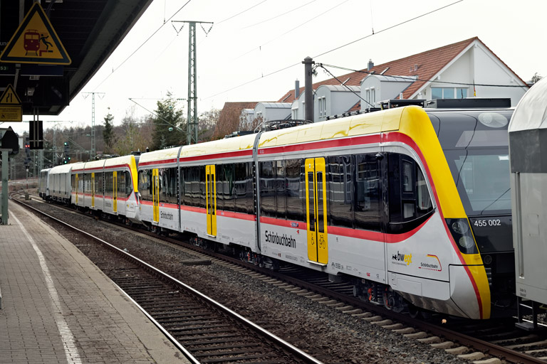 455 001 und 455 002 bei km 16,8 (Januar 2021)