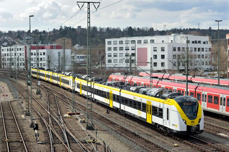 1440 358 als Lt 70685 bei km 16,0 (M&auml;rz 2021)