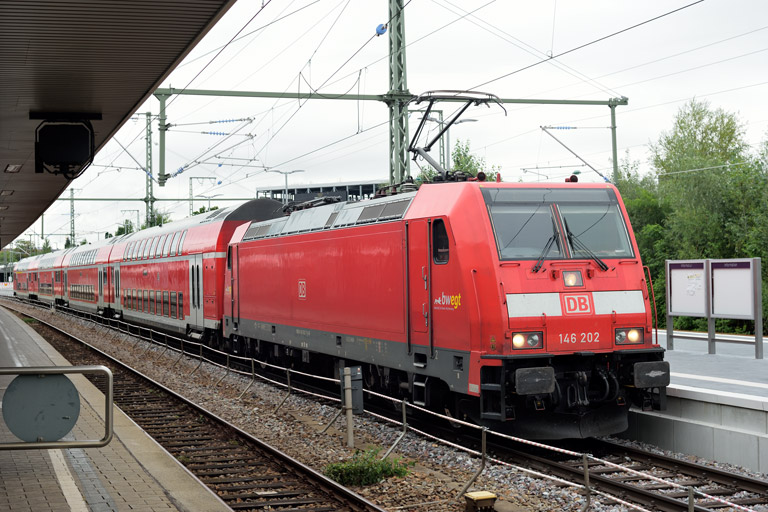146 202 mit S-Bahnersatzzug bei km 15,6 (August 2021)