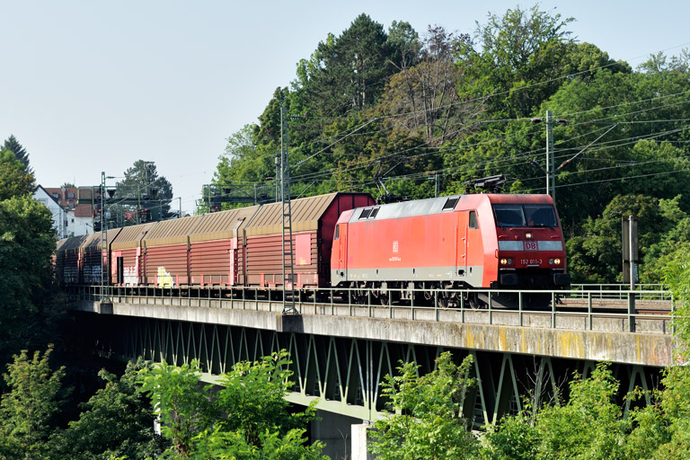 152 011 mit GAG 60130 bei km 14,6 (Juli 2021)