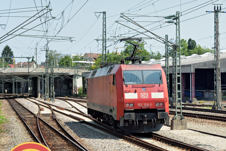 152 120 bei km 15,4 (Juli 2021)