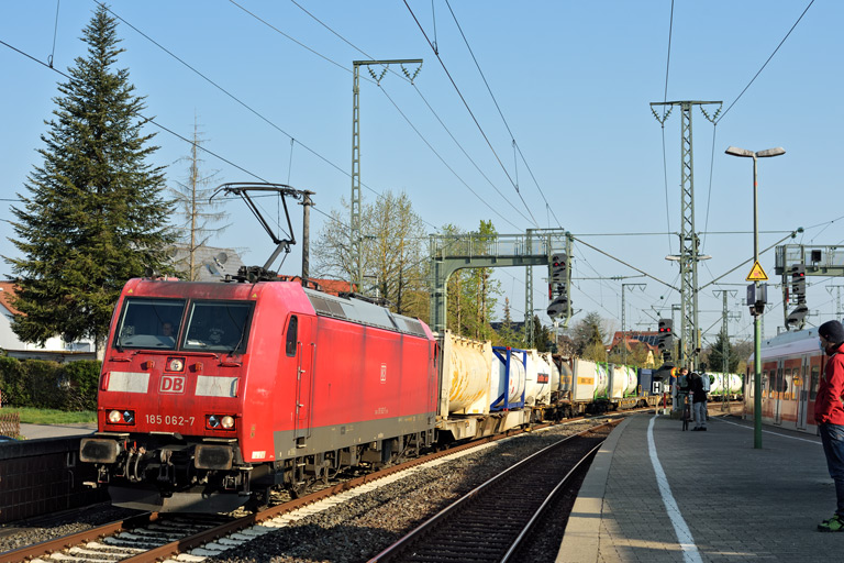 185 062 mit KT 50031 bei km 16,8 (April 2021)