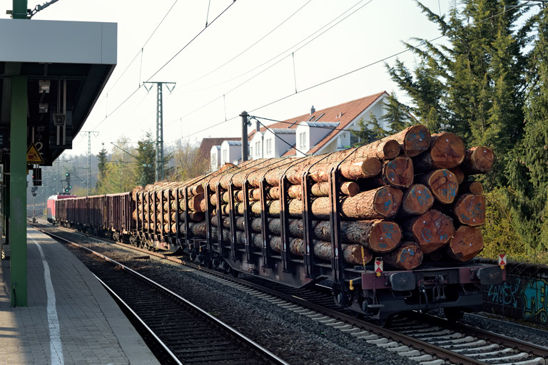 185 201 mit EZ 45175 bei km 16,8 (April 2021)