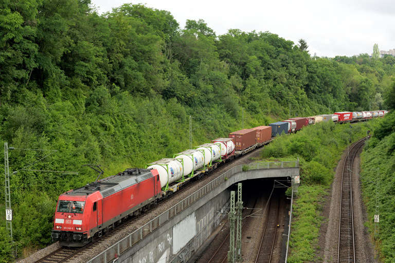 185 246 mit KT 50031 bei km 13,8 (Juli 2021)