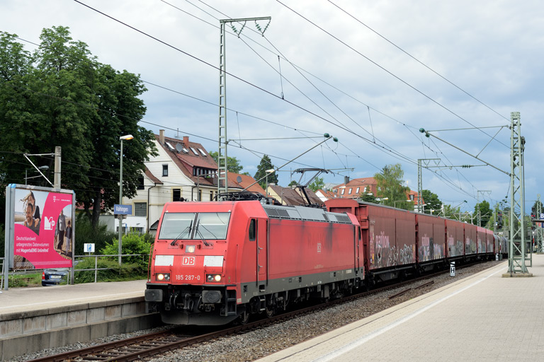 185 287 mit EZ 52095 bei km 15,6 (Juli 2021)