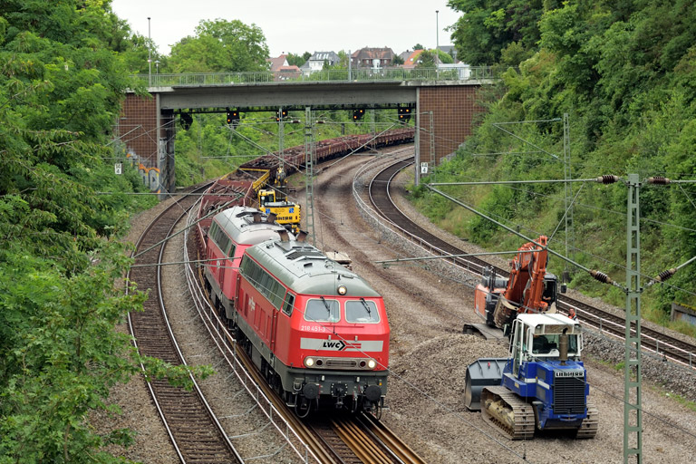 218 451 und 218 450 bei km 14,4 (August 2021)