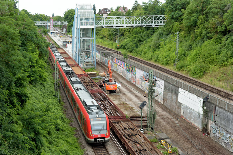 430 518 als S2 bei km 14,0 (August 2021)