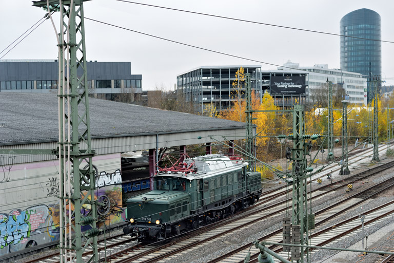 194 088 bei km 15,4 (November 2021)