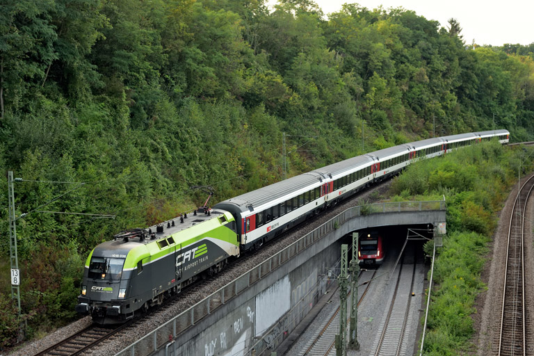 &Ouml;BB 1016 036 mit IC 283 bei km 13,8 (September 2021)