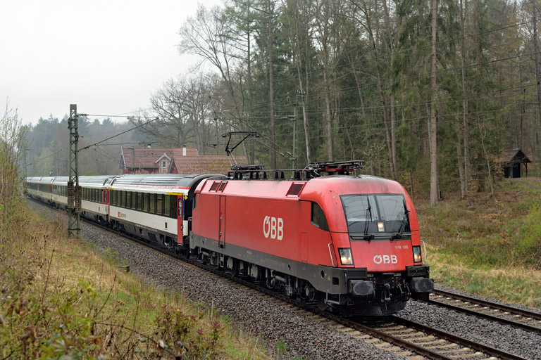 &Ouml;BB 1116 138 mit IC 186 bei km 18,2 (Mai 2021)