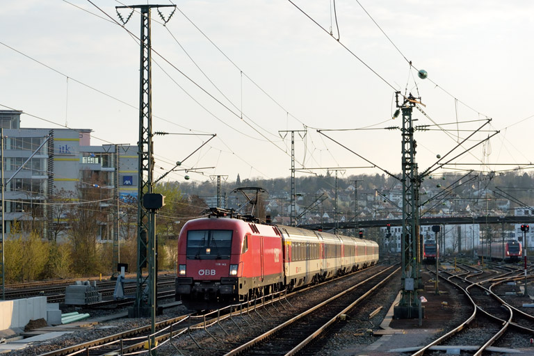 &Ouml;BB 1116 143 mit IC 184 bei km 15,8 (April 2021)