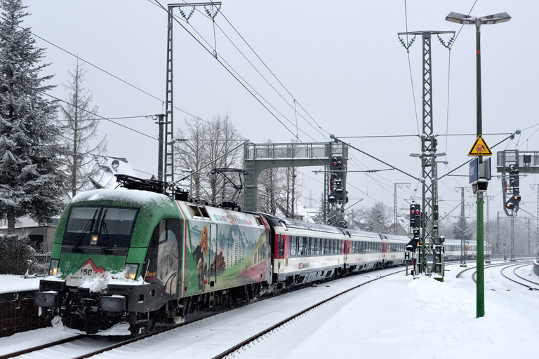 &Ouml;BB 1116 159 mit IC 185 bei km 16,6 (Januar 2021)