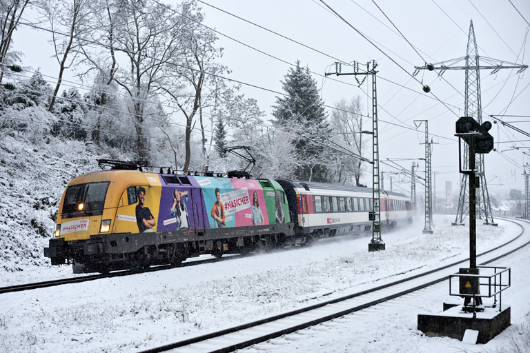 &Ouml;BB 1116 168 mit IC 281 bei km 17,2 (Januar 2021)