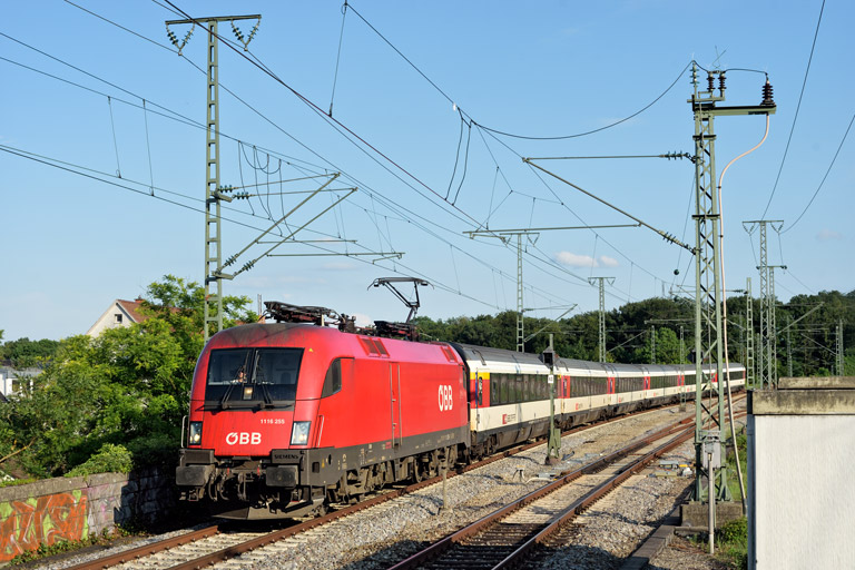 &Ouml;BB 1116 255 mit IC 184 bei km 16,8 (Juli 2021)