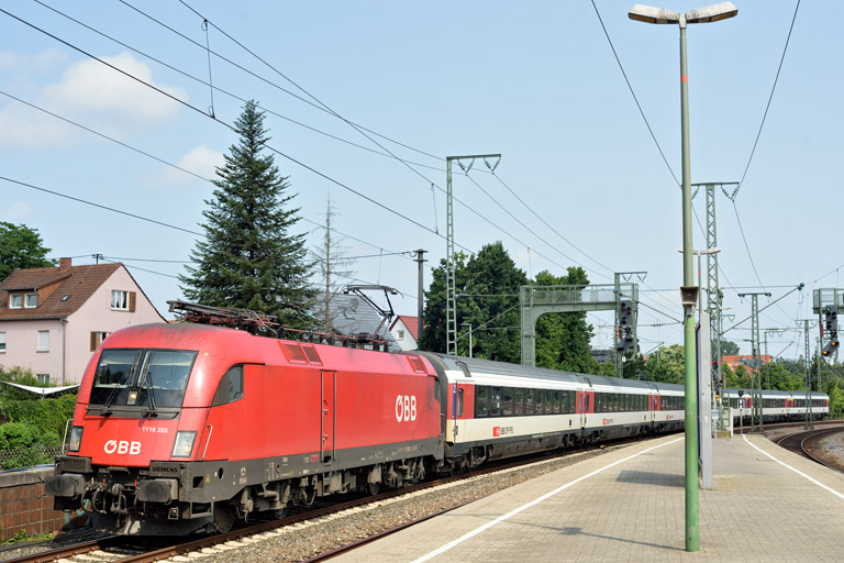 &Ouml;BB 1116 255 mit IC 185 bei km 16,6 (Juli 2021)