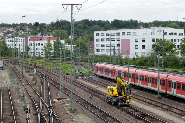 Zweiwegebagger bei km 16,0 (August 2021)